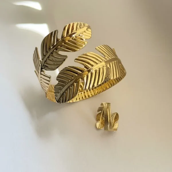 Designer Crown Leaf Gold Plated Kada 3