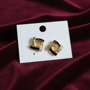 Elegant Geometric Gold Stud Earrings For Women – Anti Tarnish