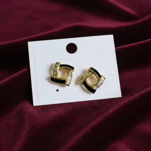 Elegant Geometric Gold Stud Earrings For Women Anti Tarnish
