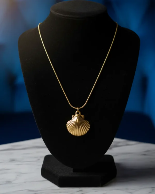 Gold Plated Shell Pendant – Anti Tarnish 2