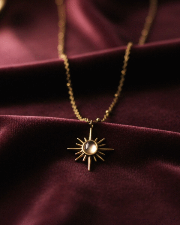 Radiant Sunburst Pendant Necklace - Anti Tarnish 1