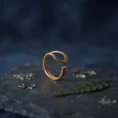 Chic Modern Open-Curve Elegant Adjustable Gold Anti Tarnish Ring