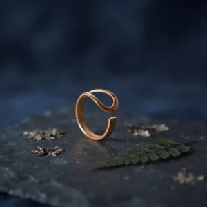 Chic Modern Open-Curve Elegant Adjustable Gold Anti Tarnish Ring